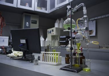 Stage 4 – Chemical lab standing set